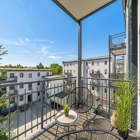 A8 Ruhiges 3-zimmer-studio Mit Balkon Halle (Saale)