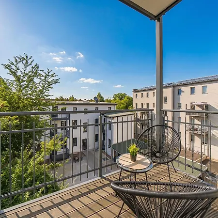 A8 Ruhiges 3-zimmer-studio Mit Balkon Halle (Saale)
