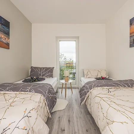 A8 Ruhiges 3-zimmer-studio Mit Balkon Halle (Saale)
